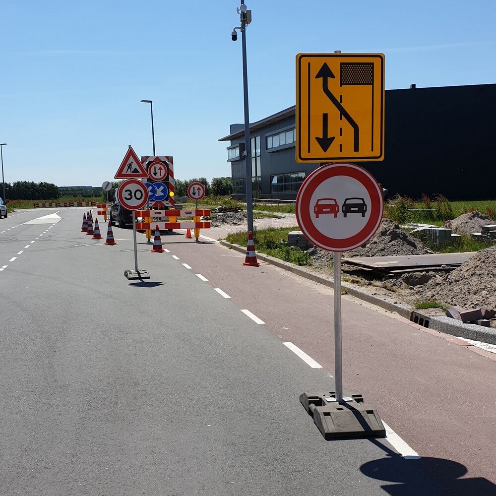 Afzetting veilig werken weg opleiding Rijnmond Haven Training RHT